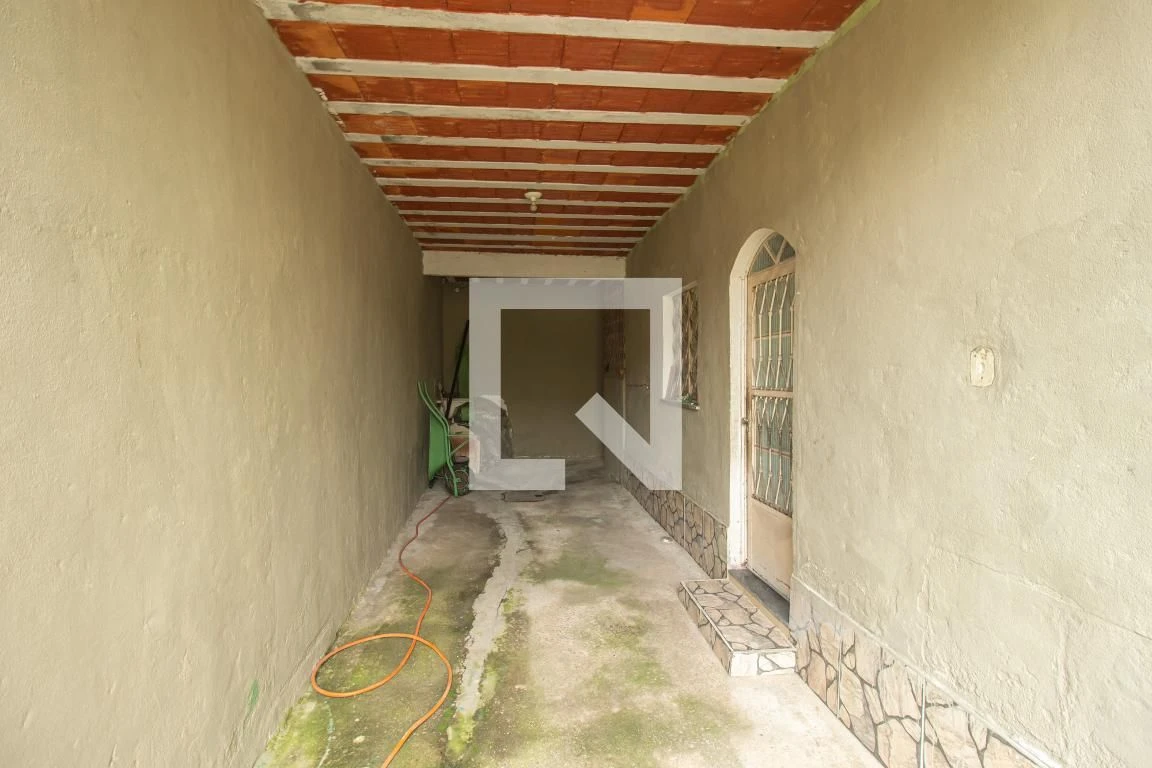 Casa com 1 quarto, varanda e 1 vaga de garagem — photo 25