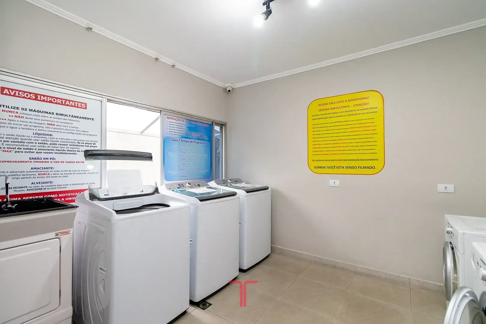 Furnished 33 m² apartment with 1 bedroom and 1 bathroom — photo 30
