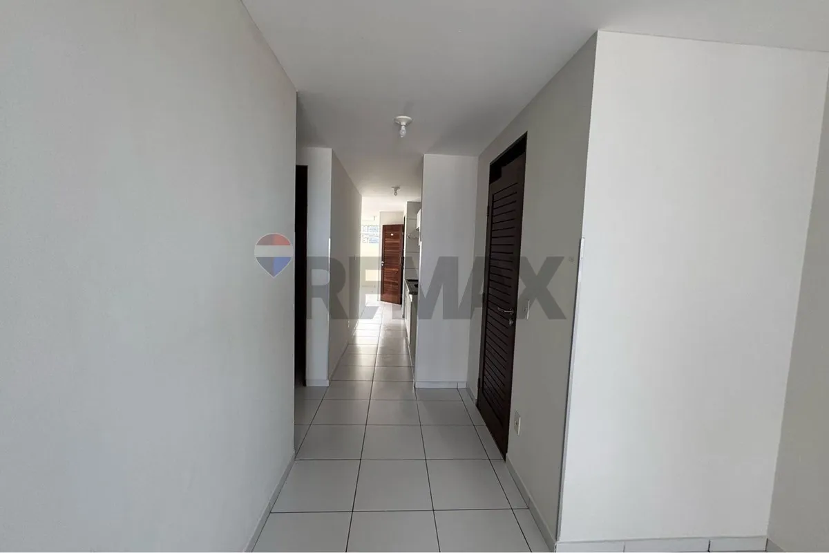 4-bedroom apartment with a water view in João Pessoa — photo 11