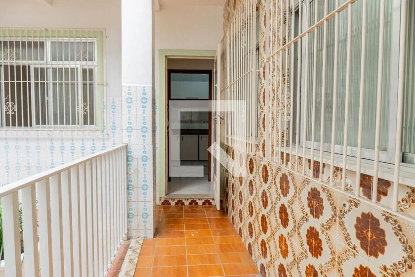 42 m² rental apartment with 2 bedrooms and balcony — photo 27
