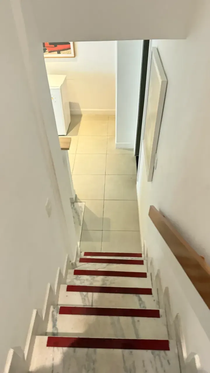 Casa para alquiler sin aparcamiento, 5 recámaras y 5 baños, 434 m² — photo 17
