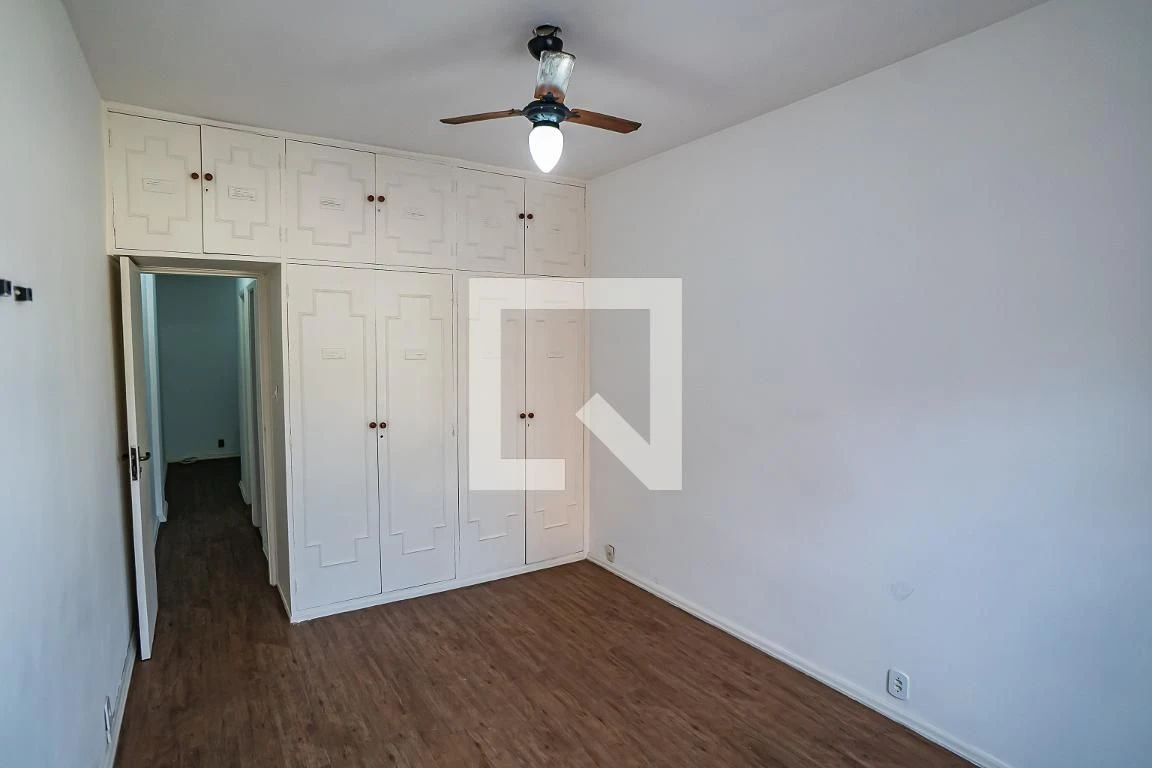 Mountain view in a one-bedroom apartment, 35 m²