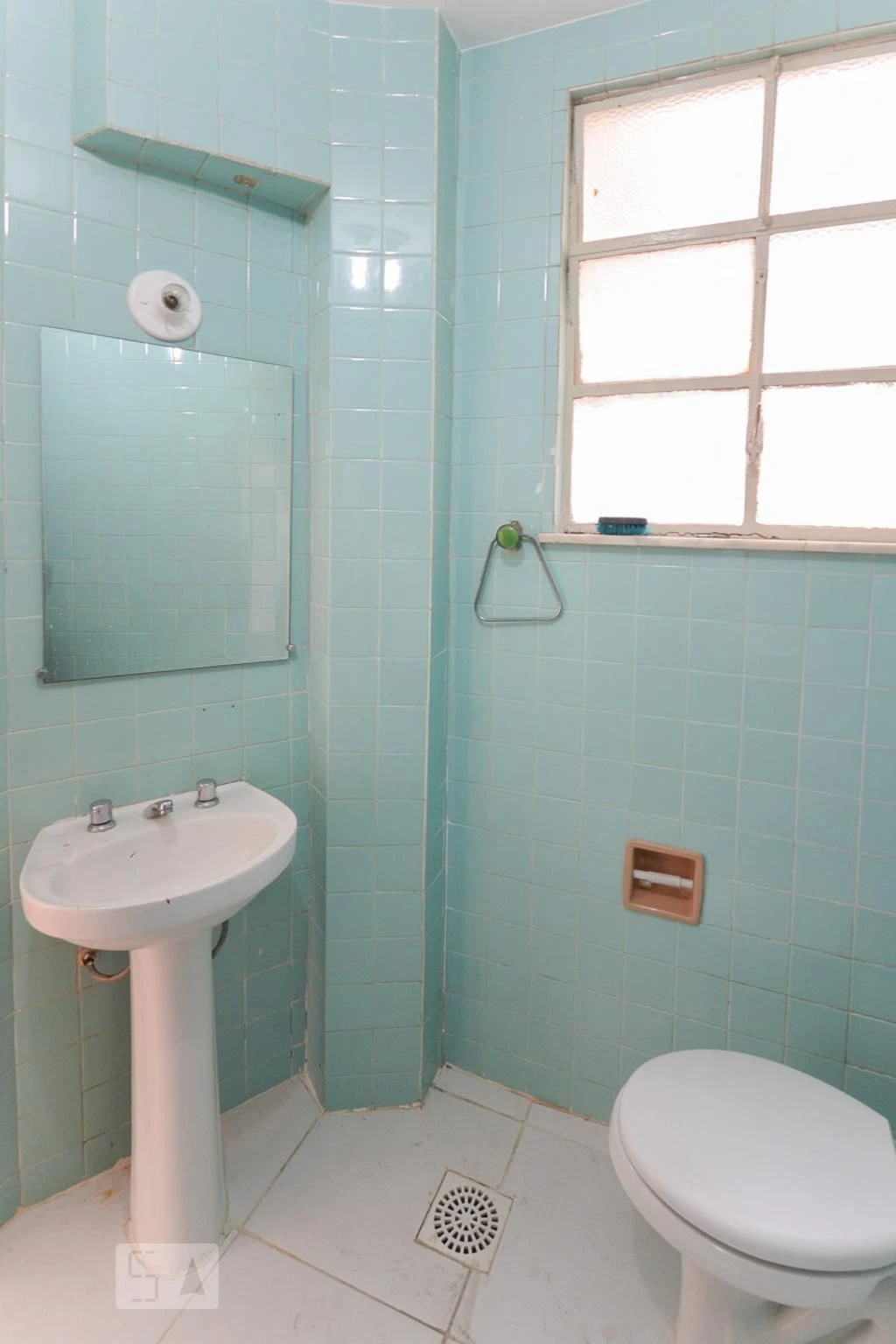 2-bedroom apartment with a mountain view in Rio de Janeiro — photo 23