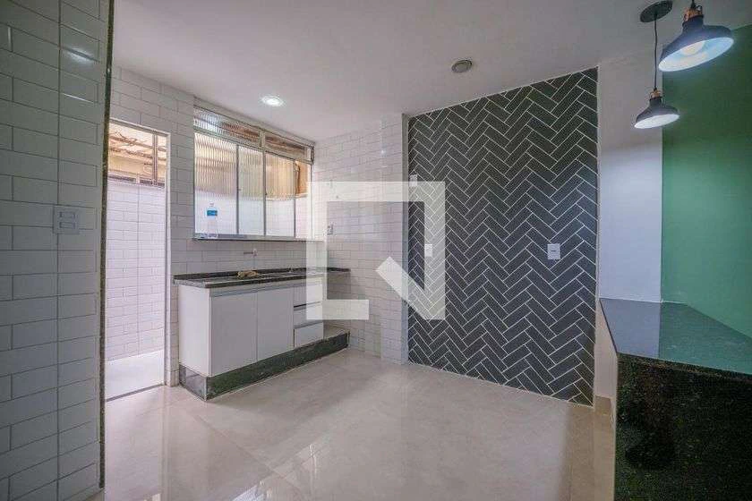 80 m² apartment with an open-plan kitchen and 2 bedrooms — photo 12