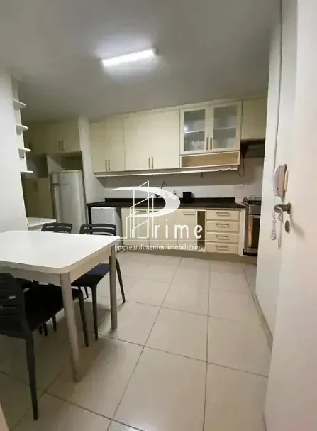 Apartamento mobiliado com 4 quartos e 144 m² — photo 11
