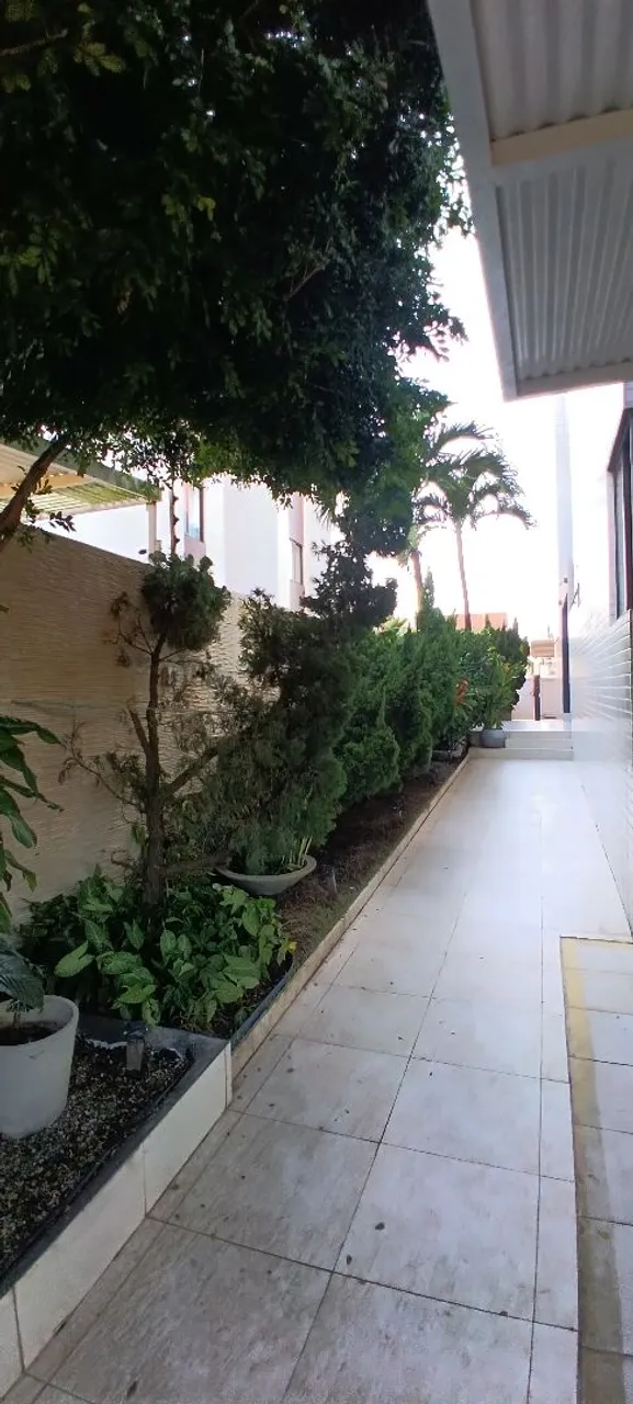 Unfurnished apartment with 2 bedrooms and 2 bathrooms — photo 8