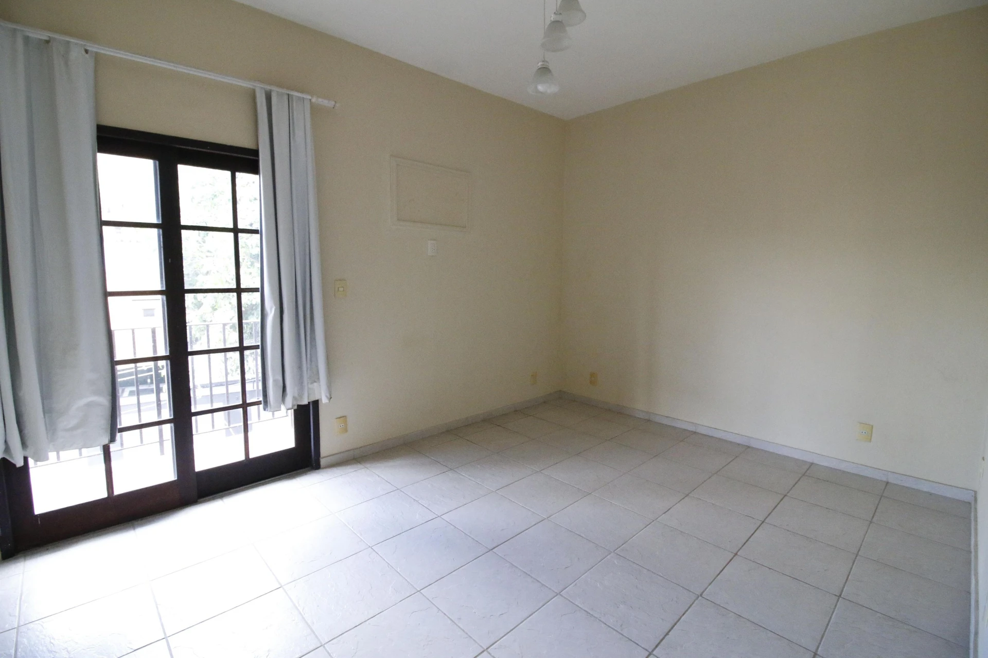 Casa em condomínio com 4 quartos e vista para as montanhas — photo 41