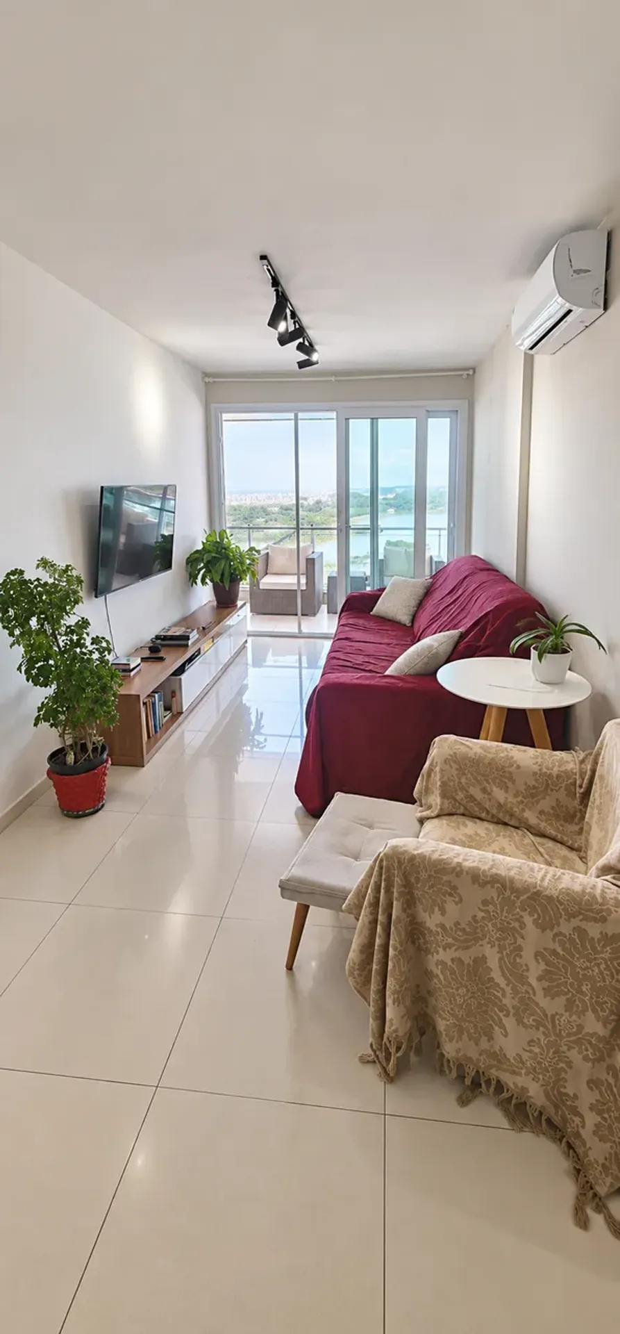 Vista a la montaña y 2 dormitorios: departamento de 82 m² — photo 7