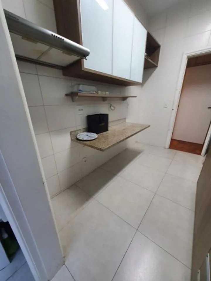 Walk-in closet in a 3-bedroom apartment, 148 m² — photo 14