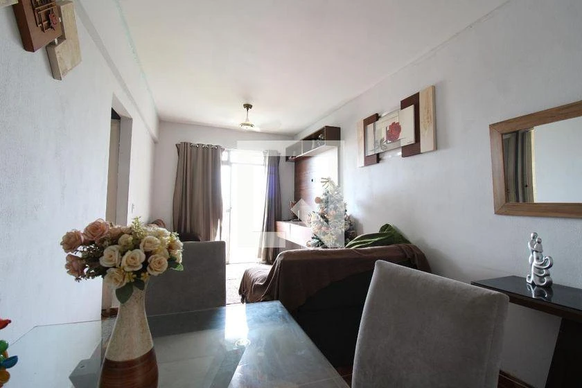 Apartamento mobiliado com 2 quartos e varanda de 98 m²