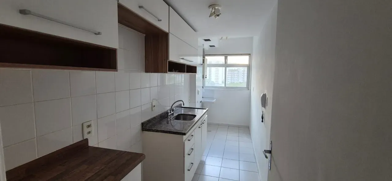 2-bedroom apartment with a mountain view in Rio de Janeiro — photo 2