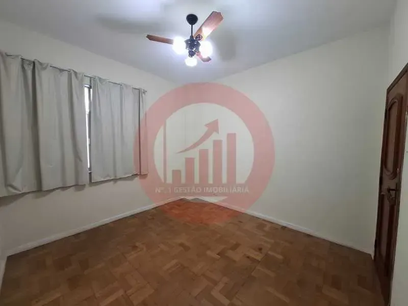 Apartamento, 36 m², com piso de madeira ou laminado — photo 16