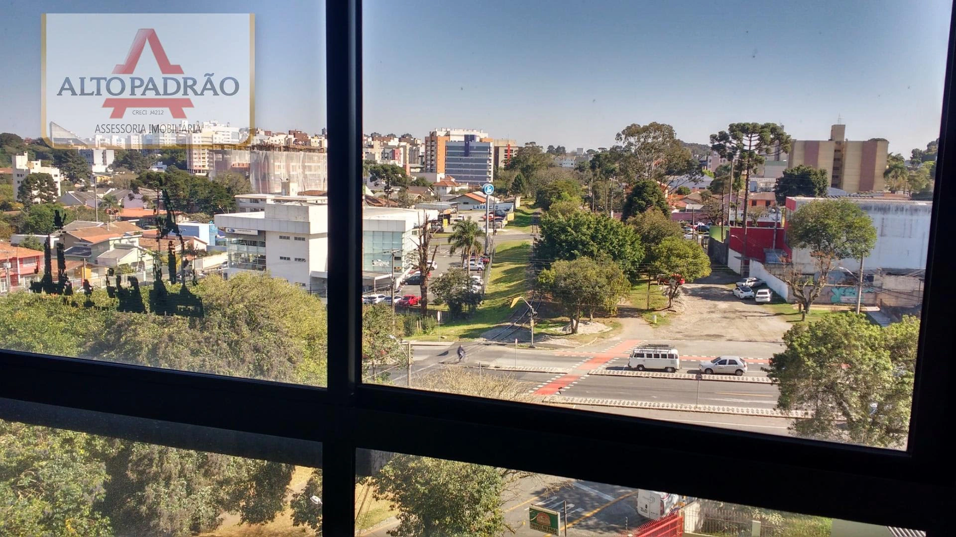 One-bedroom apartment with a washing machine in Curitiba — photo 9