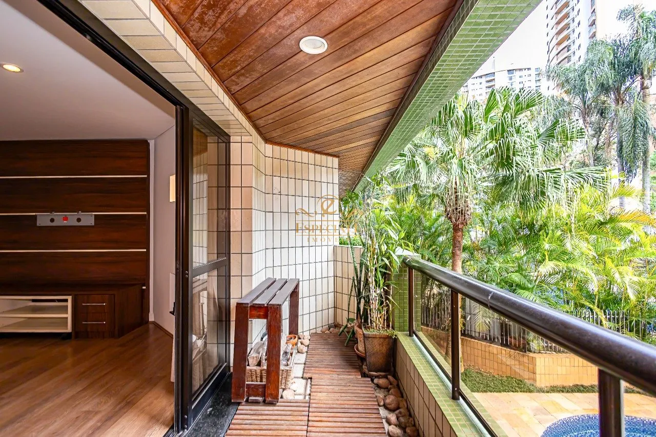 Apartment with 3 en-suite bedrooms and balcony — photo 10