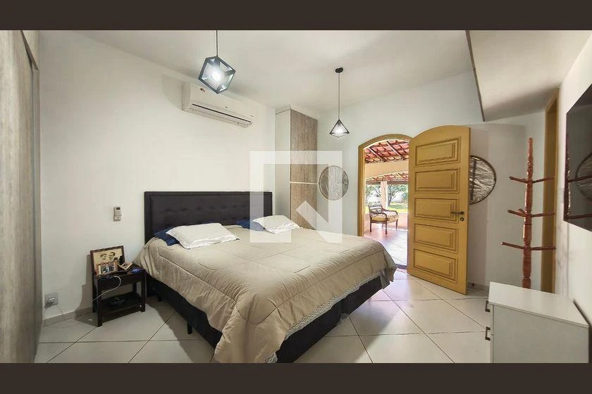 Casa com 4 quartos e 341 m², 3 suítes — photo 45