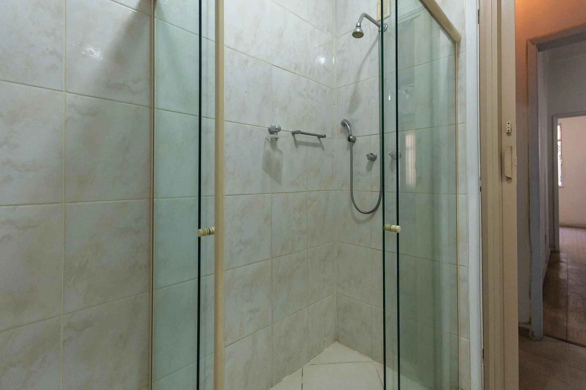 Квартира: 3 спальні, 76 м² — photo 14