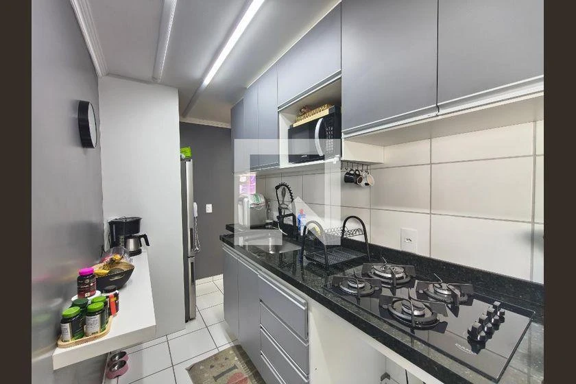 Furnished 50 m² apartment with gas stove kitchen — photo 4