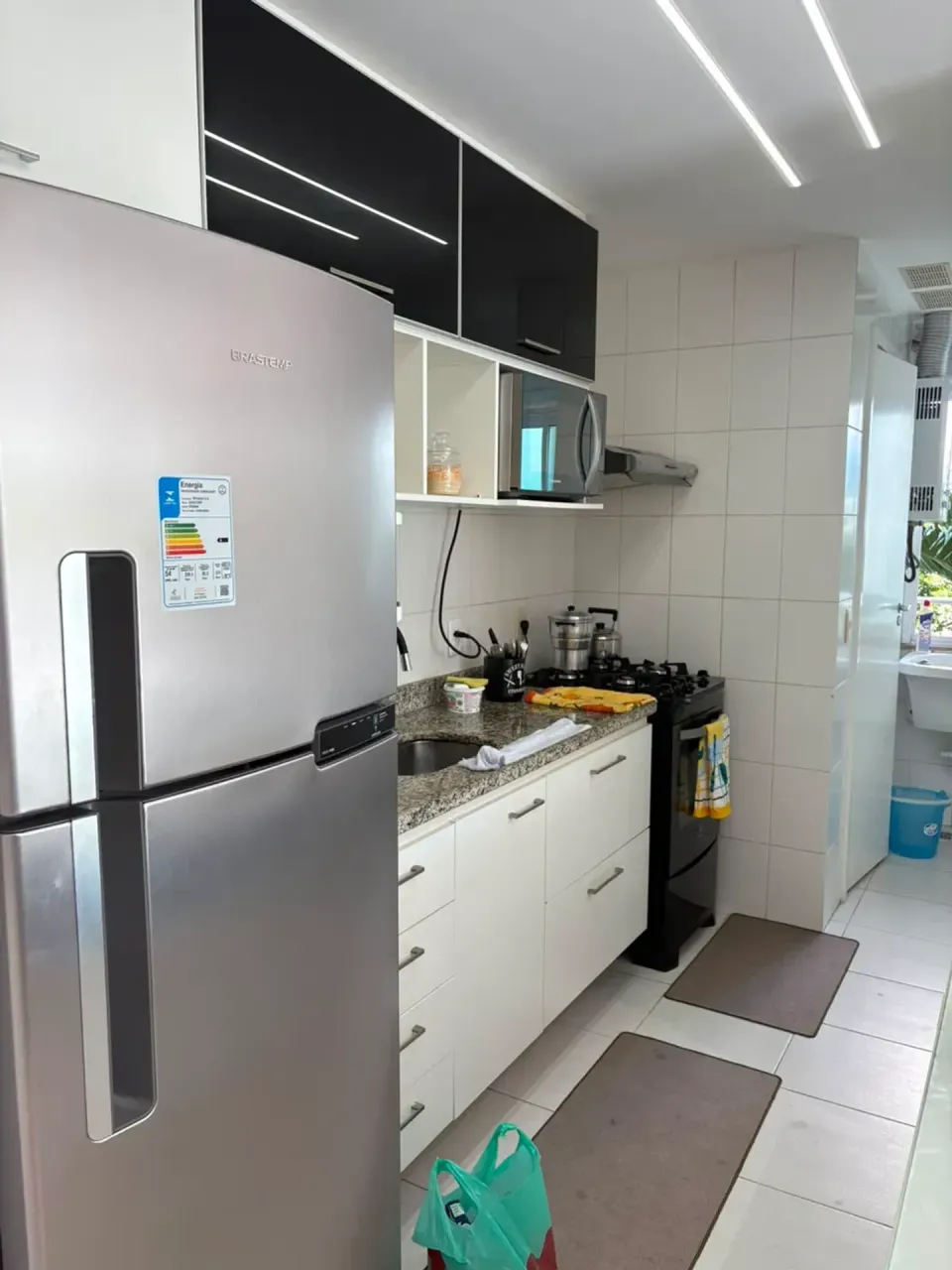 Furnished 3-bedroom apartment with 2 bathrooms — photo 2