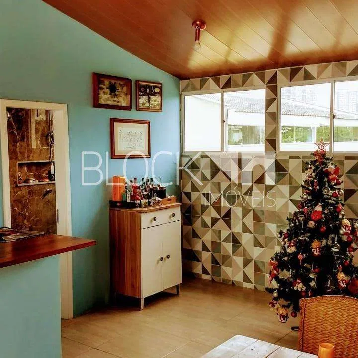 Triplex condo house with 5 bedrooms and 3 en-suites — photo 17