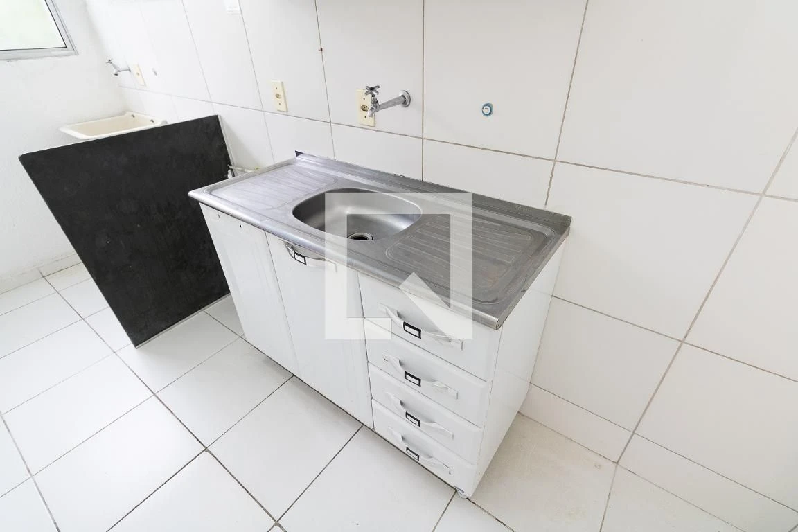 Apartamento con piso de cerámica, 2 dormitorios y 1 plaza — photo 43