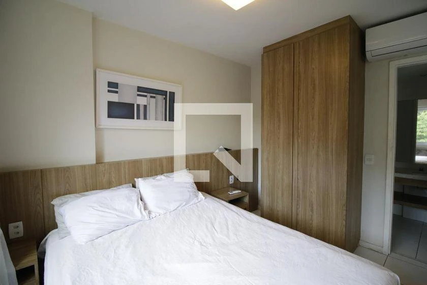 Furnished 2-bedroom apartment with 67 m² — photo 3