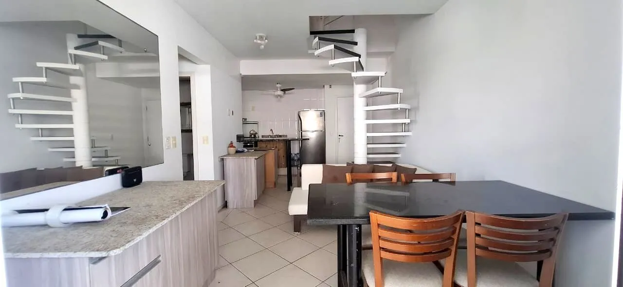 Furnished apartment with 3 bedrooms and 120 m²