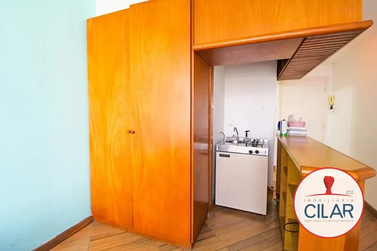 One-bedroom apartment with a home office — photo 2