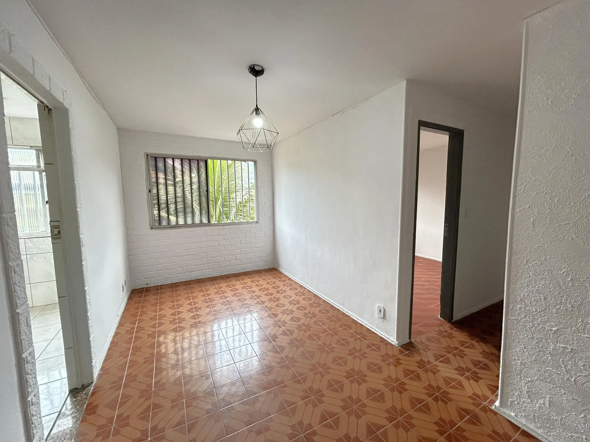 2-bedroom apartment with mountain views — photo 10