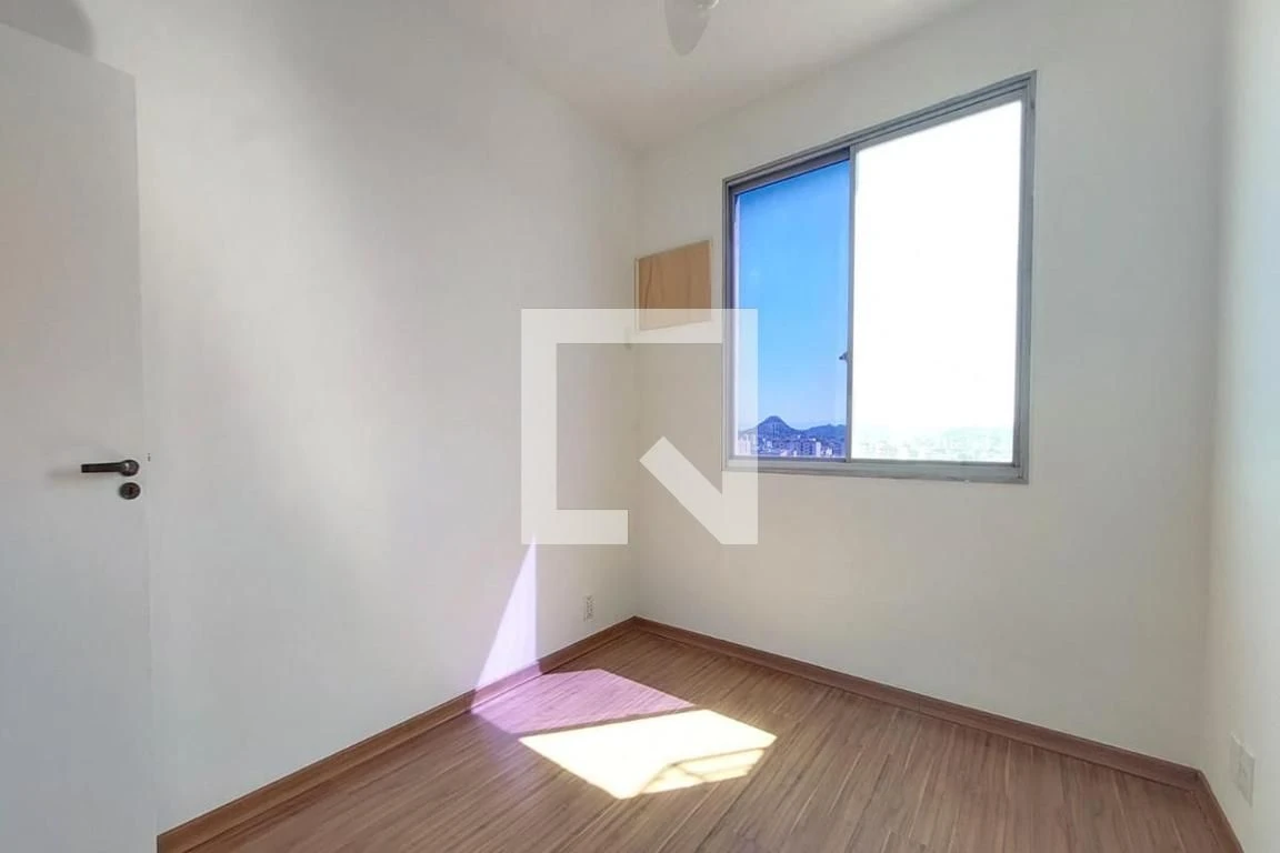2-bedroom apartment in a building with a pool — photo 14