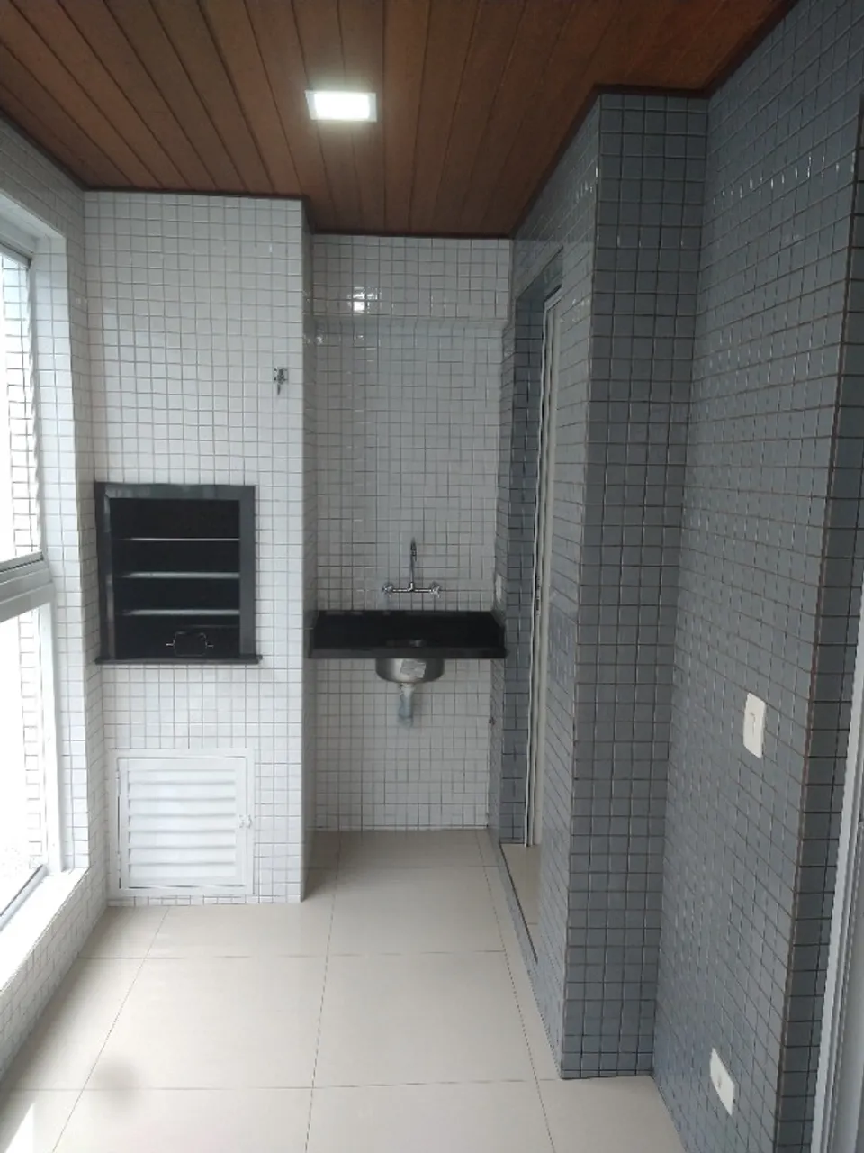 3-bedroom apartment with a home office in Curitiba — photo 18