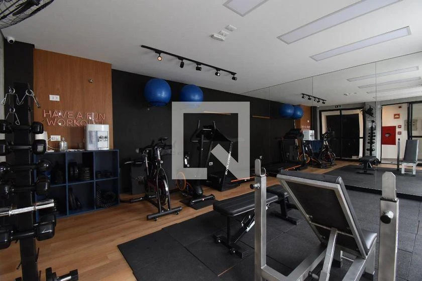 Furnished apartment, 36 m², with floor-to-ceiling windows — photo 17