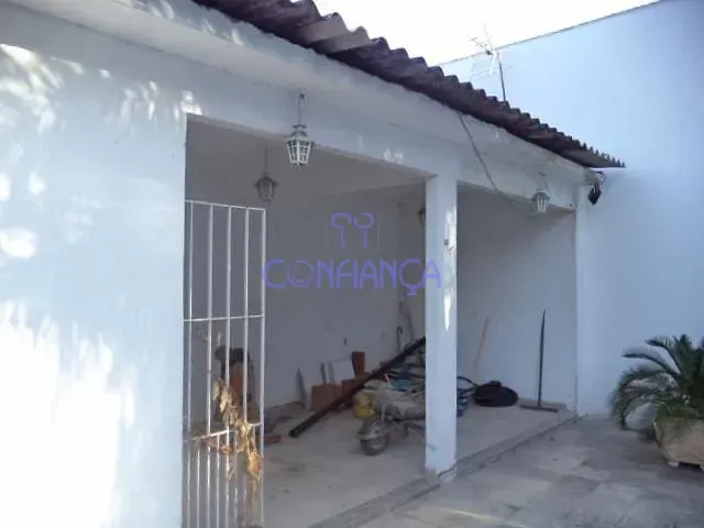 Casa com 4 quartos, 295 m² construídos e piscina — photo 11