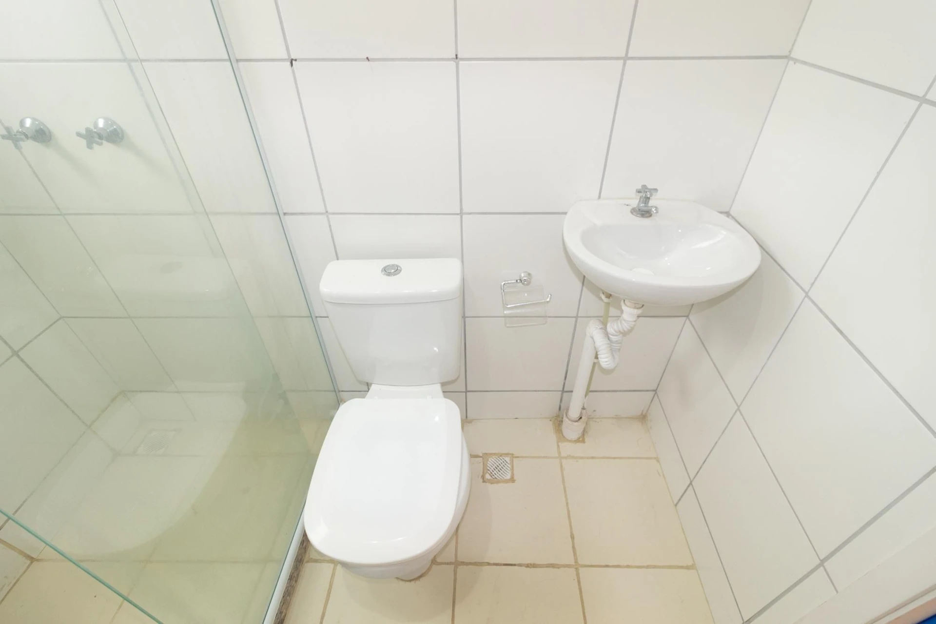 Apartamento de 2 quartos com máquina de lavar — photo 18