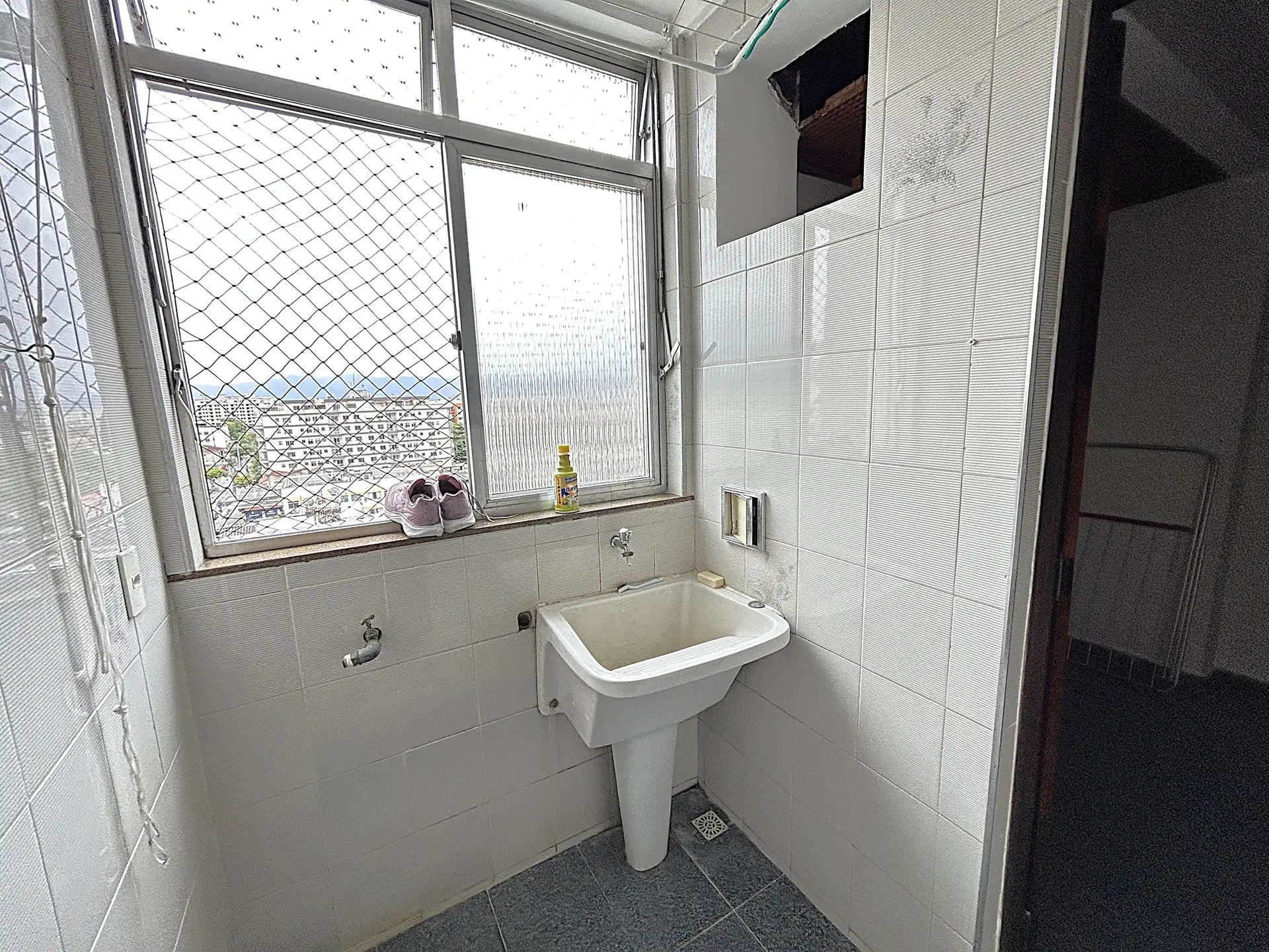72 m² apartment with a home office and a mountain view — photo 14