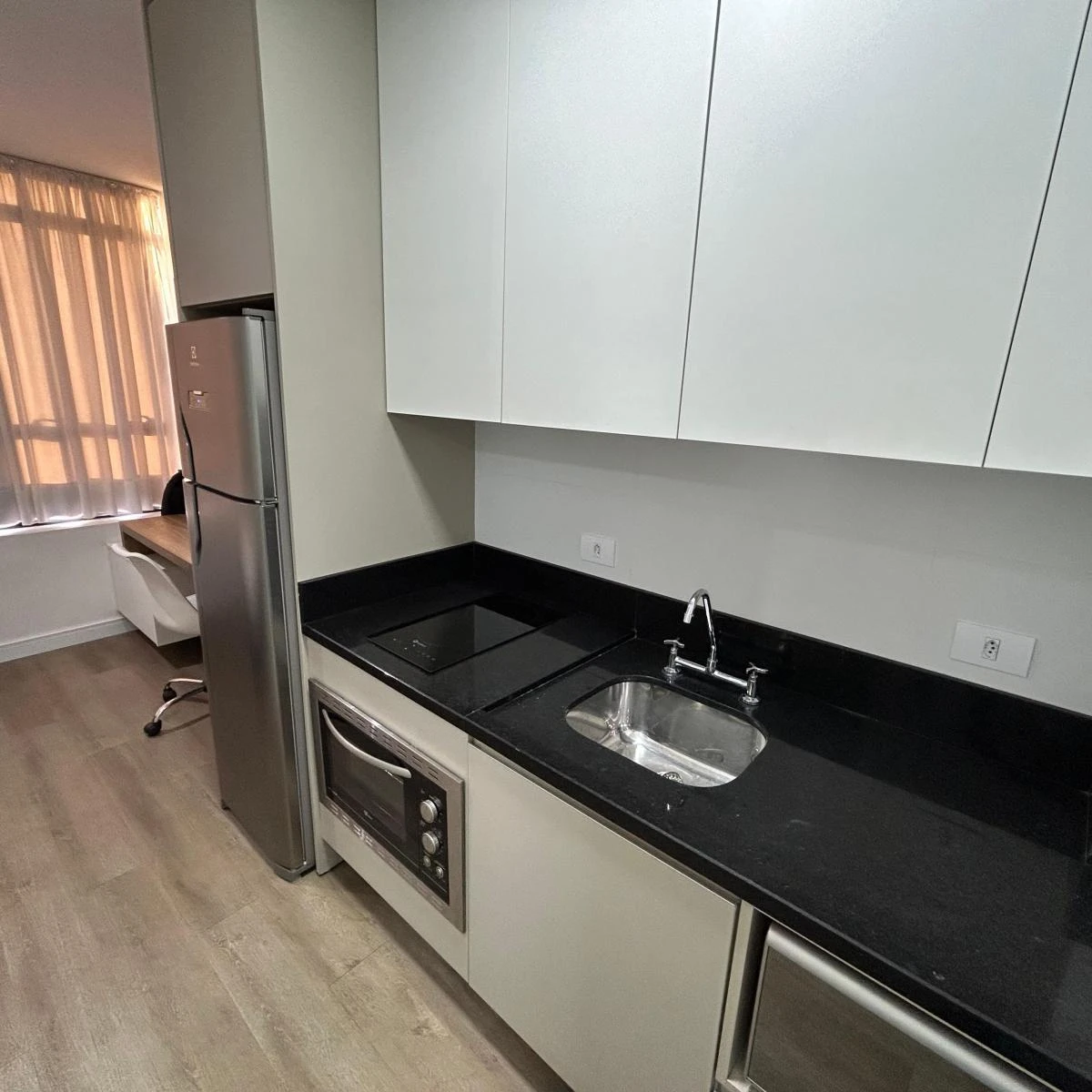 Floor-to-ceiling windows in a one-bedroom apartment, 45 m²