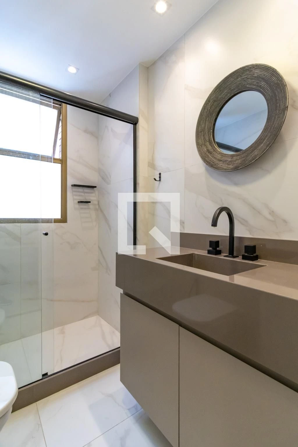 Apartamento mobiliado com 2 quartos e piscina no condomínio — photo 8