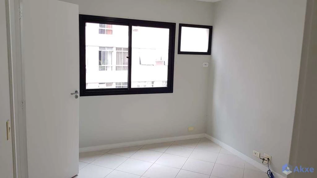 Apartment with 2 bedrooms and private BBQ area — photo 15
