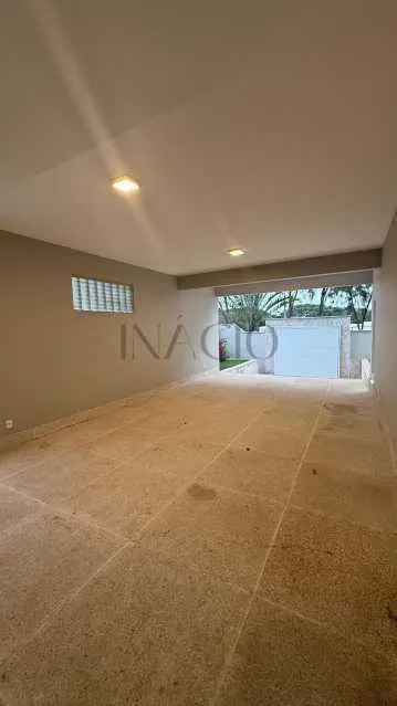 Duplex house with 5 bedrooms and 5 bathrooms — photo 22
