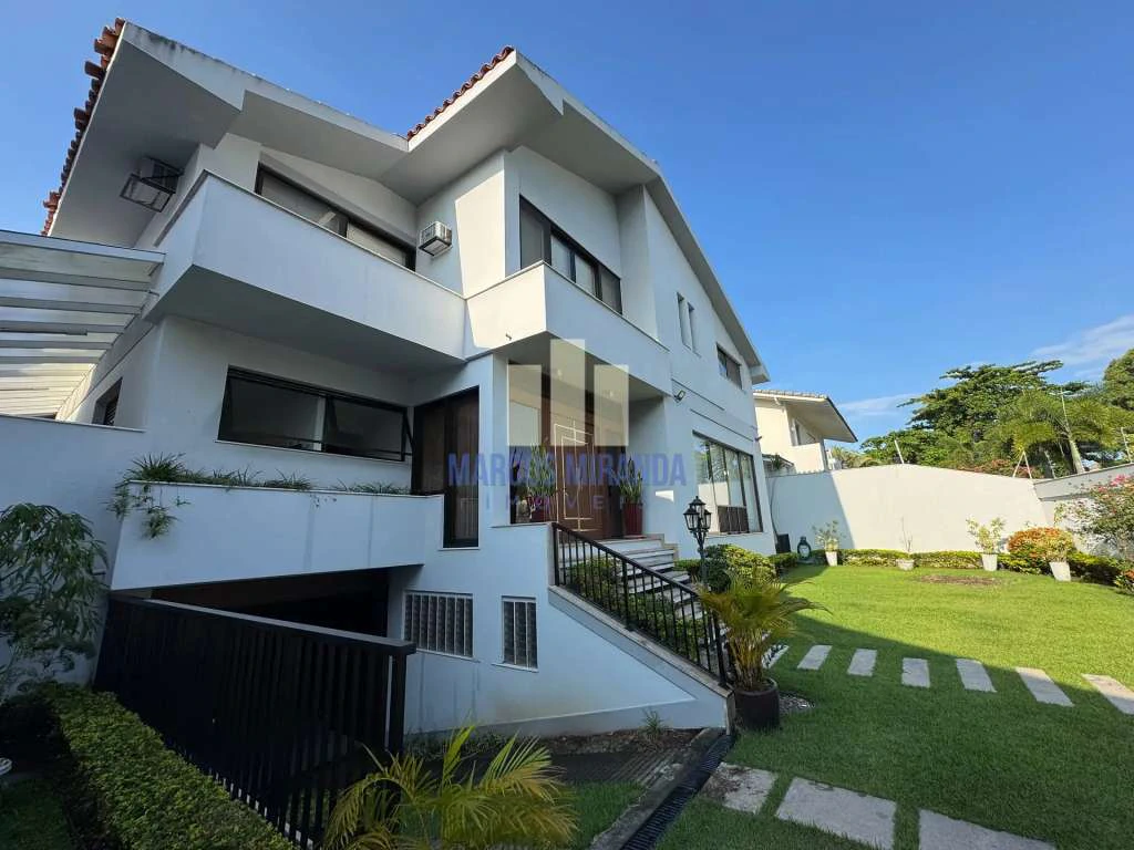 House with 5 bedrooms and 834 m², 6 parking and 9 baths — photo 6