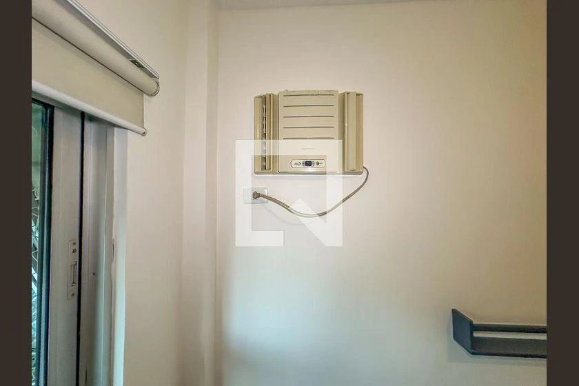 Furnished apartment with 2 bedrooms and 80 m² — photo 41