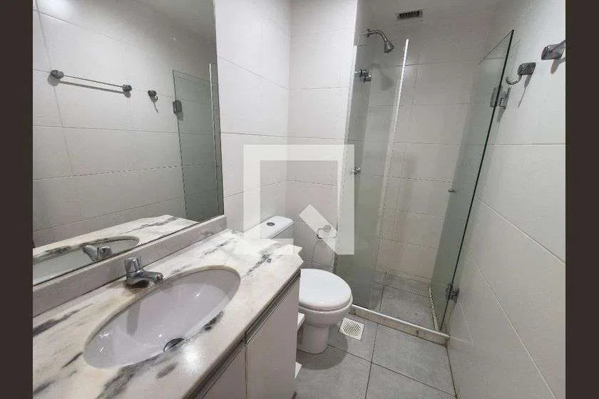 3-bedroom apartment in a building with a sauna — photo 25