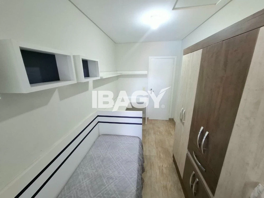 3-bedroom house with a private pool — photo 16