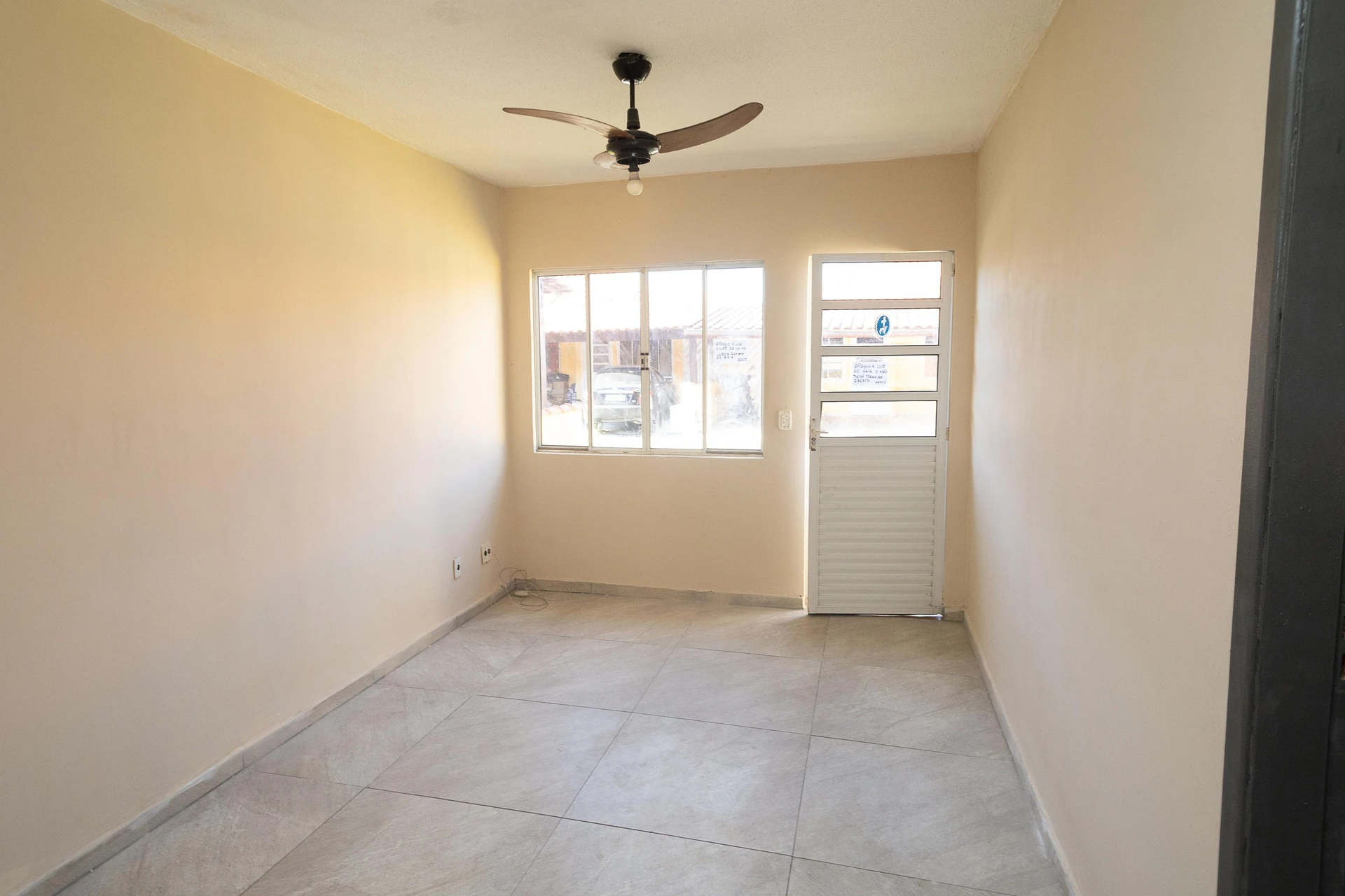 House with 2 bedrooms and a private garden