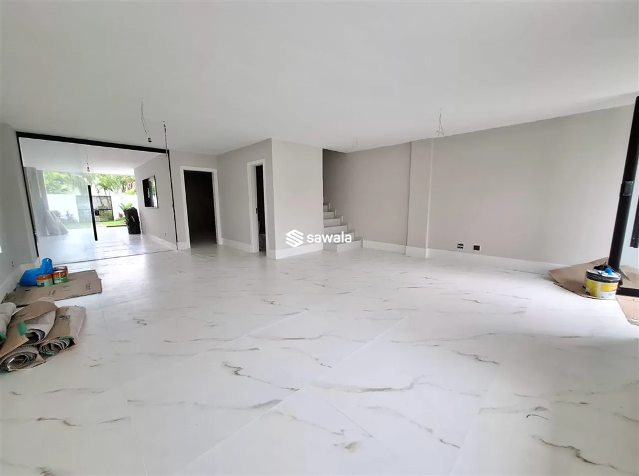 Triplex house 450 m² with 5 bedrooms and 5 bathrooms — photo 12