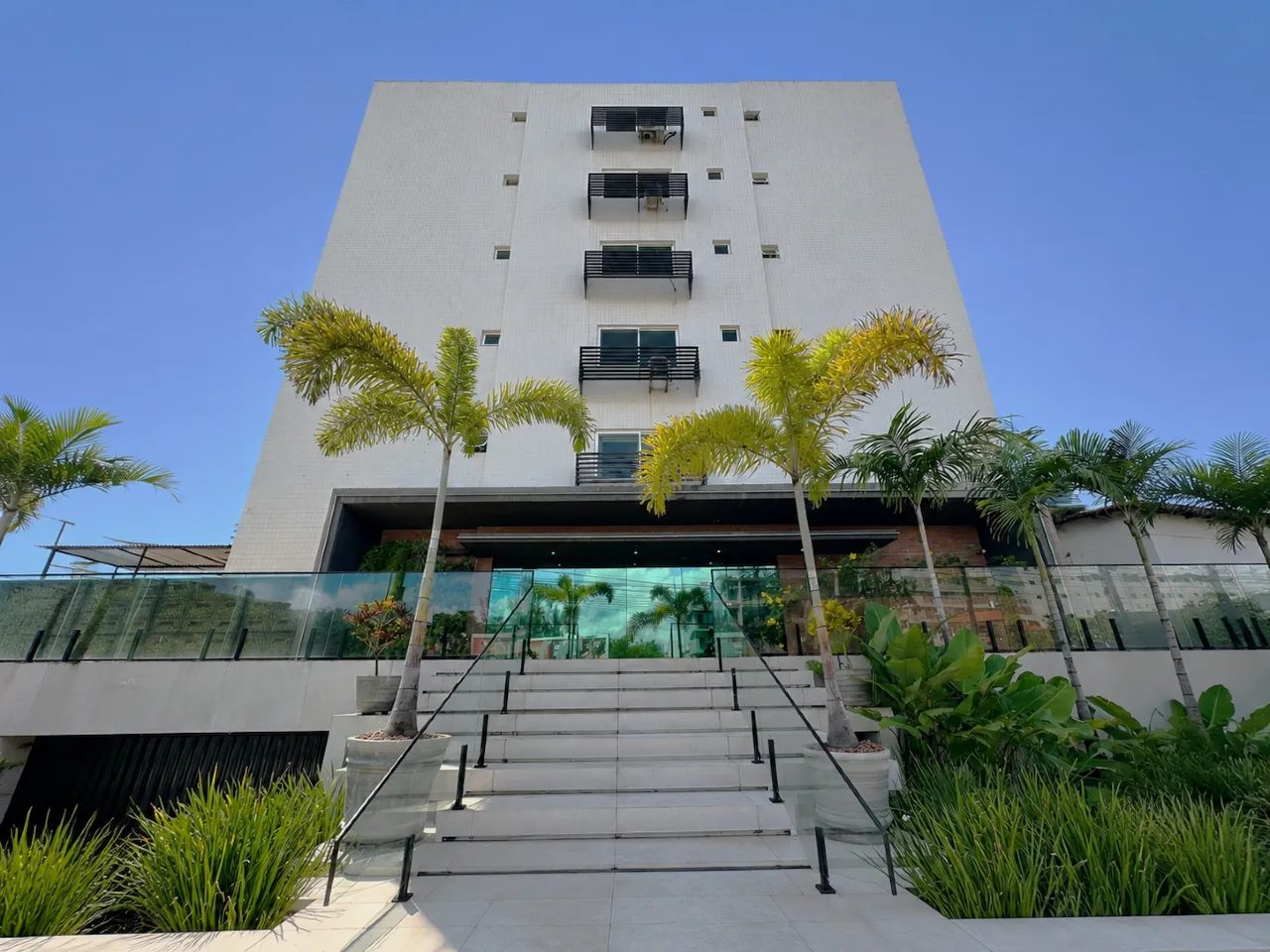 Apartamento mobiliado 1 quarto com suíte e varanda — photo 17