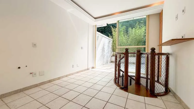 3-bedroom apartment with a home office — photo 16