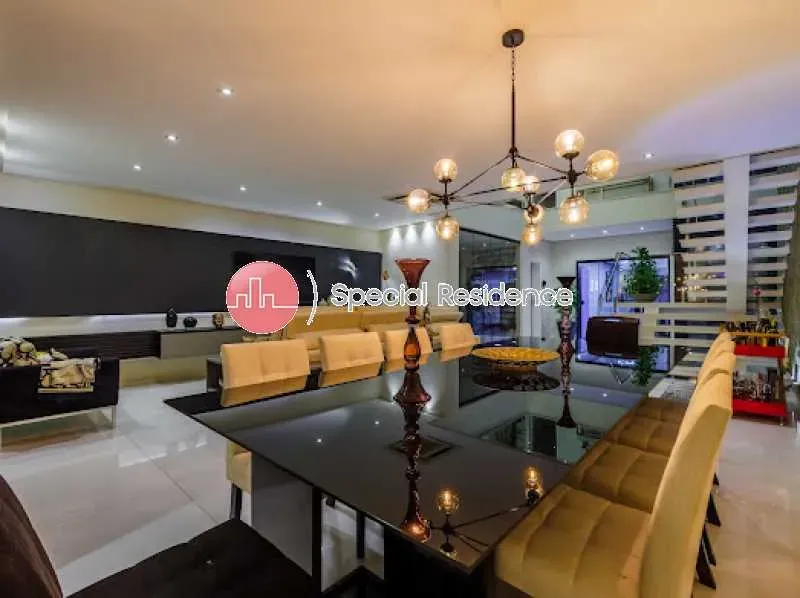 Furnished triplex house with 3 bedrooms and 5 bathrooms — photo 9