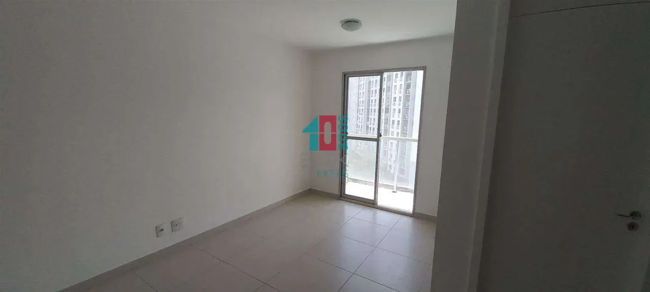 Apartamento de 2 quartos com vaga e cozinha separada — photo 2