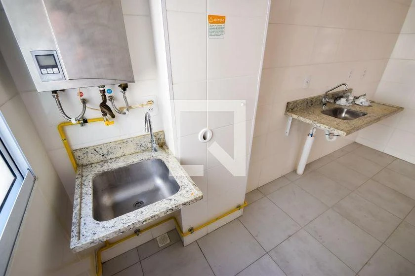 Apartamento de 2 dormitorios con balcón y 48 m² — photo 32