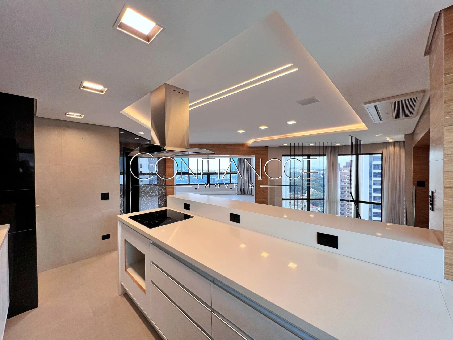 Apartamento 463 m² com 3 suítes e 4 vagas